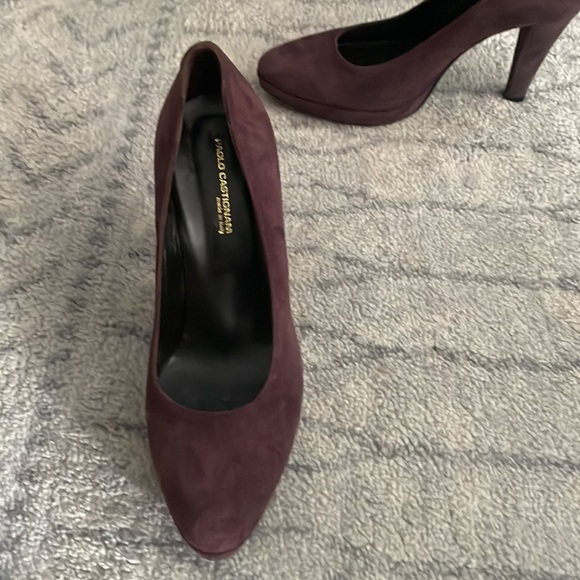 Paolo Castignani Made in Italy Suede Plum colored heels. Worn 2-3 times. - Picture 3 of 5